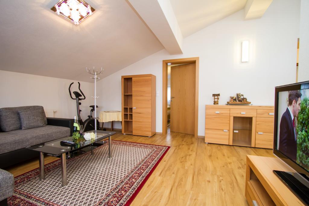 Gertis Ferienwohnung ฮอคฟิลเซิน ห้อง รูปภาพ
